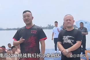 哈利伯顿：雄鹿是一支争冠球队 我们还称不上是他们的宿敌